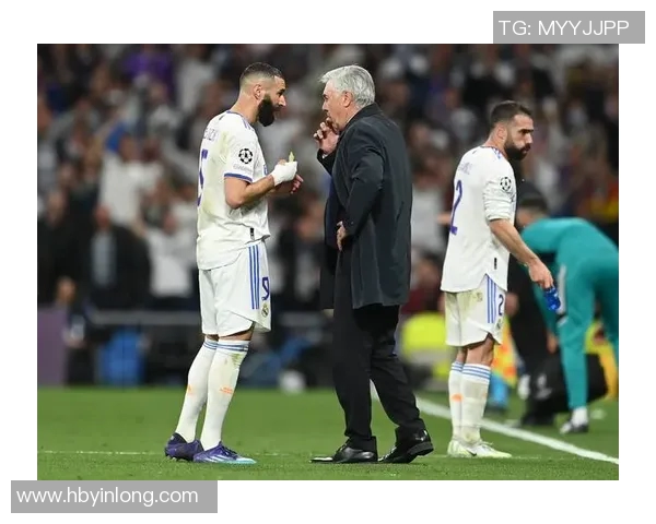 足球明星妻子祭天照片引发热议背后的故事与情感解析